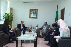 بالصور.. كمال رزيق يلتقي السفير الكندي بالجزائر