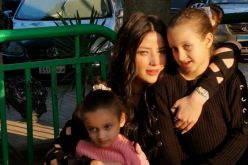 بالفيديو.. كلمات عفوية لإبنة رضوى الشربيني تضع والدتها في مأزق