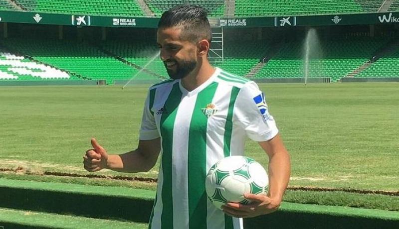 رياض بودبوز سيكتفي بدقائق فقط أمام ديبورتيفو لاكورون