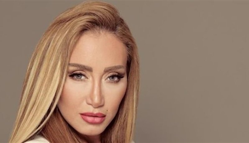 ريهام سعيد تعلن اعتزال الإعلام