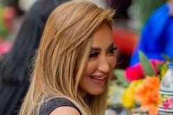 بعد مرضها.. “ريهام سعيد” تعود للشاشة من دون أذنين وبنصف أنف