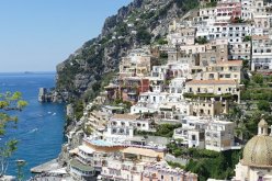 زلزال بقوة 7 درجات يضرب التشيلي وتحذيرات من تسونامي