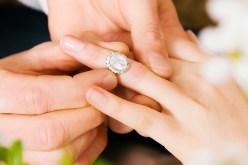 نساء يرغبن في الحلال