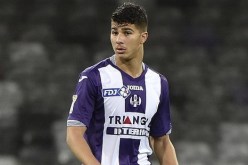 جماهير تولوز تطالب بطرد زين الدين مشاش من الفريق