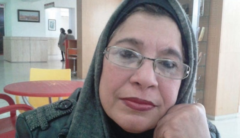 الفنّانة سامية سعدي تناشد جمهورها المساعدة للعلاج في الخارج .