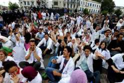 الأطباء المقيمين يقررون الاعتصام بمستشفى مصطفى باشا إبتداءا من الثلاثاء