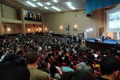 سعيد سعدي يدعو من تيزي وزو إلى نظام دستوري جديد