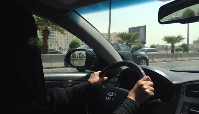 المرأة السعودية تدخل عالم ميكانيك السيارات