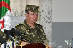 اللواء باي يعود بعد مغادرته الجزائر بطريقة غير قانونية إلى باريس