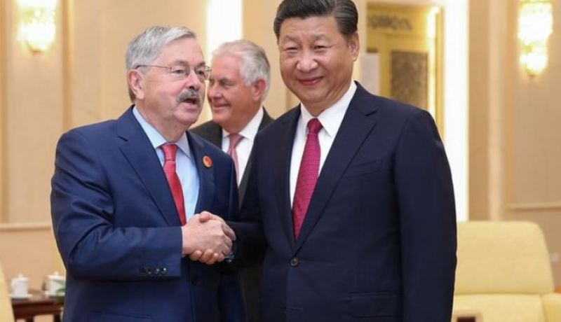 إستقالة السفير الأمريكي في الصين