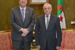 السعيد بوحجة يستقبل السفير الأمريكي