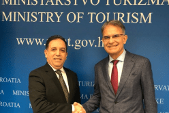 سفير الجزائر بكرواتيا يجري محادثات مع وزير السياحة الكرواتي