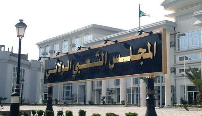 عضو مجلس ولائي تنصب على شباب وتوهمهم بالهجرة إلى كندا بسكيكدة