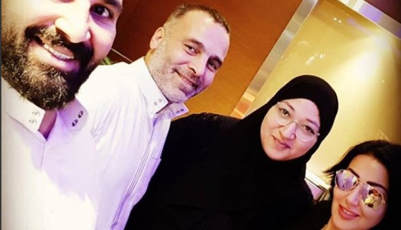 سمية الخشاب تتعرض للإنتقادات بعد ذهابها إلى العمرة بدون حجاب