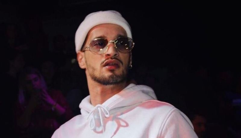 شاهد.. التونسيون يحتفلون برئيسهم على أنغام “La Liberté” وسولكينغ يعلق