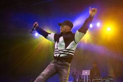 بالصورة.. سولكينغ يلتقي مع بونجاح على هامش حفله الضخم اليوم بالدوحة