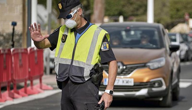 سويسرا تعلق جميع الفعاليات الرئيسية في البلاد بسبب انتشار فيروس كورونا