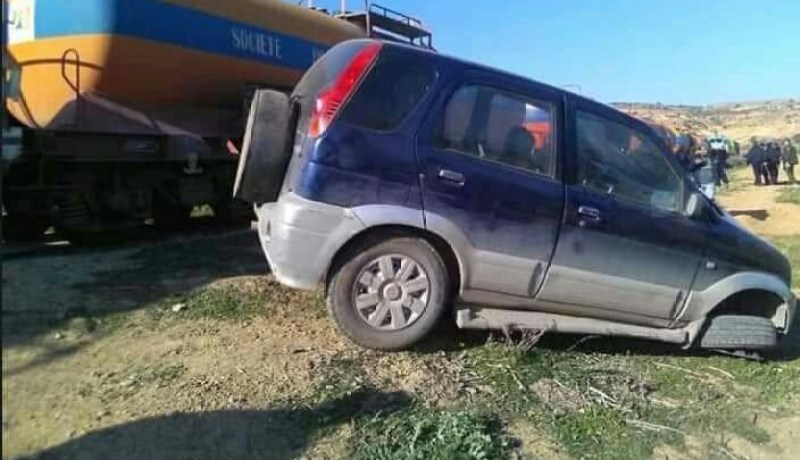 اصابة شخص في حادث اصطدام قطار بسیارة بالمحمدية في معسكر