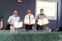 اتفاقية بين الجامعة الصناعية وجامعة جيجل لانجاز مصنف المهن الصناعية لمركب بلارة