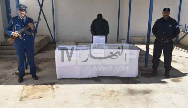 توقيف شخص وحجز 1320 قرص مهلوس بالنعامة