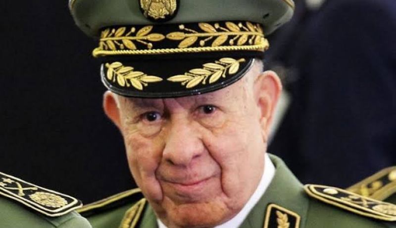 اللواء سعيد شنقريحة يترأس اجتماعا بمقر أركان الجيش الوطني الشعبي