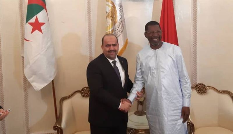 شنين يصل واغادوغو للمشاركة بمؤتمر إتحاد مجالس دول منظمة المؤتمر الإسلامي