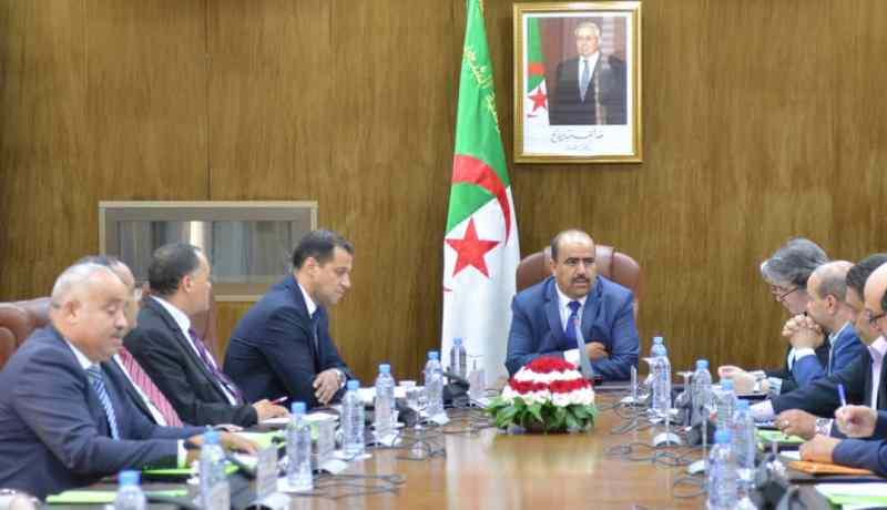 شنين في إجتماع مع المجموعة البرلمانية اليوم