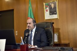 شنين: الدستور يبني الجزائر الجديدة وهو بمثابة تجربة مميزة في المنطقة