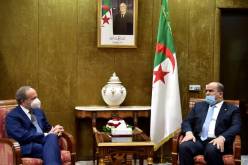 شنين يستعرض العلاقات الثنائية والقضايا الدولية مع السفير الإيطالي