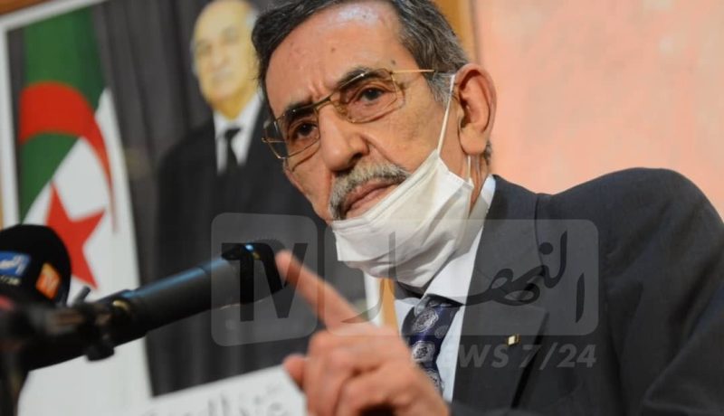 شيخي: جمعيات فرنسية متطرفة تتهمنا بسرقة الجزائر منها !