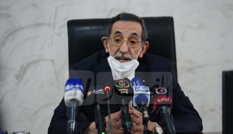 شيخي: “إخراج الوثائق التاريخية يجب أن يكون بتصريح من الجامعات أو الهيئات المختصة”