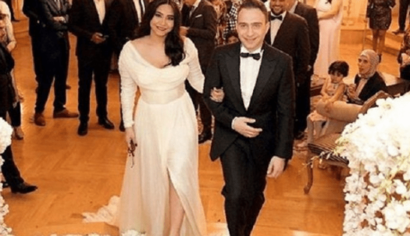 الموت يفجع الفنانة شيرين عبد الوهاب