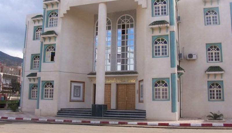 شيوخ الزوايا يدعون الجزائريين للمشاركة بقوة في الإنتخابات الرئاسية