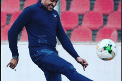 صابر الرباعي لاعب كرة قدم محترف..!!