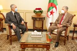 ڨوجيل يستقبل سفير البرتغال بالجزائر