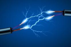   الوادي.. وفاة طفل 15 سنة بصعقة كهربائية بالمقرن