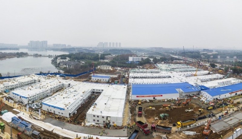 شيّد في 8 أيام.. المستشفى الصيني يستقبل المصابين بكورونا اليوم الإثنين