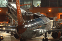 إصطدام طائرتين في مطار بيرسون بكندا