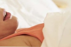 إبتكار مذهل وفعال لوقف الشخير نهائيا!