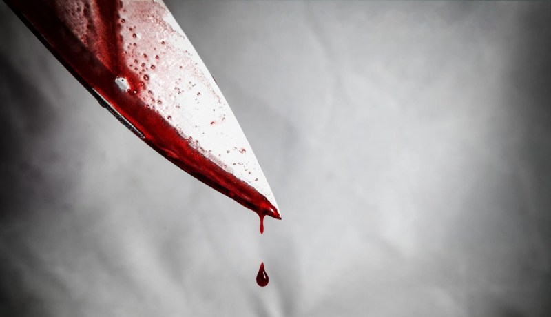 ايداع فتاة طعنت عشيقها حتى الموت ببوصيلة في الحراش الحبس