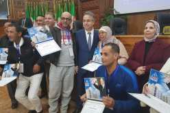 بالصور.. طمار يشرف على توزيع أكثر من 2000 سكن بعين تموشنت