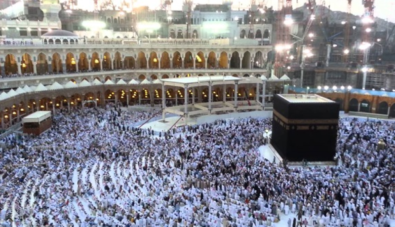 قرابة مليوني حاج و نحو 107 آلاف طائف كل ساعة