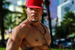 بالفيديو.. عارض أزياء أمريكي يقتل مشردا !!