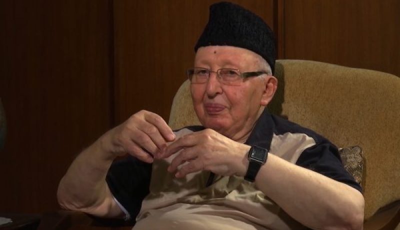 وزير الصناعة يعزي في وفاة رئيس الحكومة الأسبق عبد السلام بلعيد