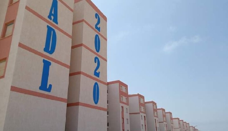 بالصور.. بلعريبي في زيارة تفقدية لمشاريع “عدل” بتيبازة