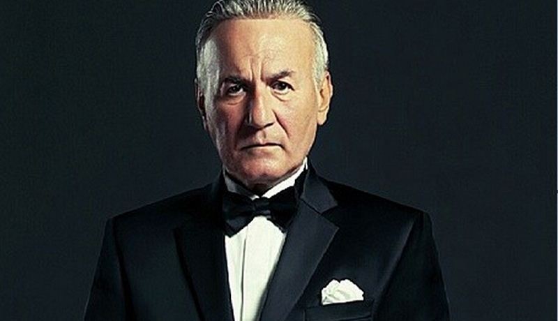 “عزت أبو عوف” في العناية المركزة وحالته حرجة جداً