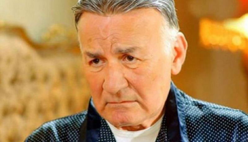 شقيقة عزت أبو عوف: ” وضعه حرج جدا!”