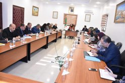 بالصور.. بسمة عزوار ترأس إجتماعا لإطارات وزارة العلاقات مع البرلمان