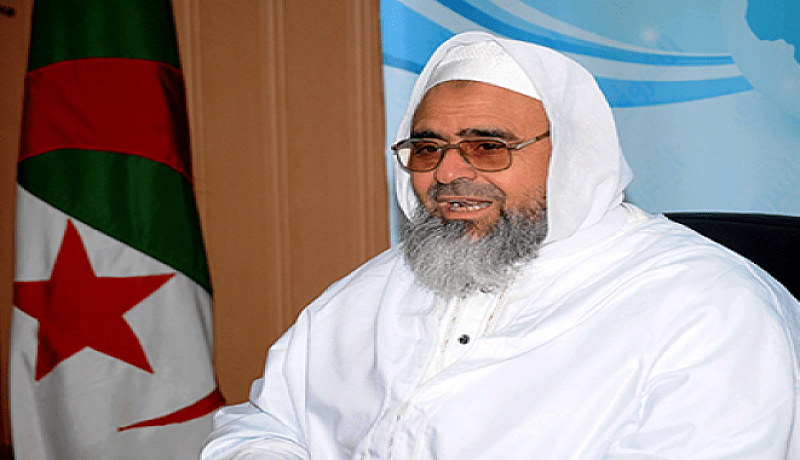 علي عية:”هناك ما هو أهم من صوت الأذان”