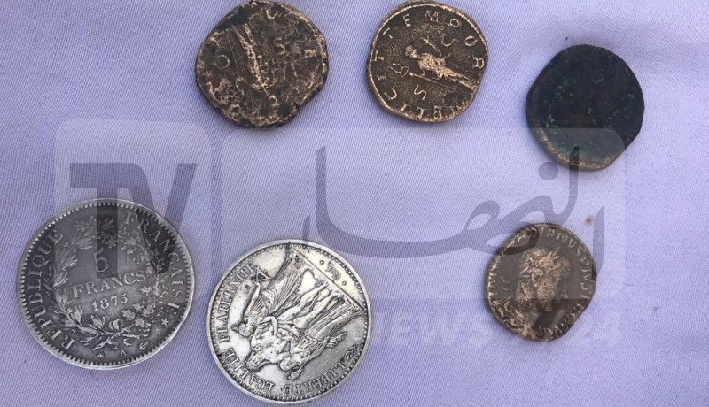 ميلة.. توقيف شخص يبيع العملة الأثرية عبر الفايسبوك وحجز 17 قطعة